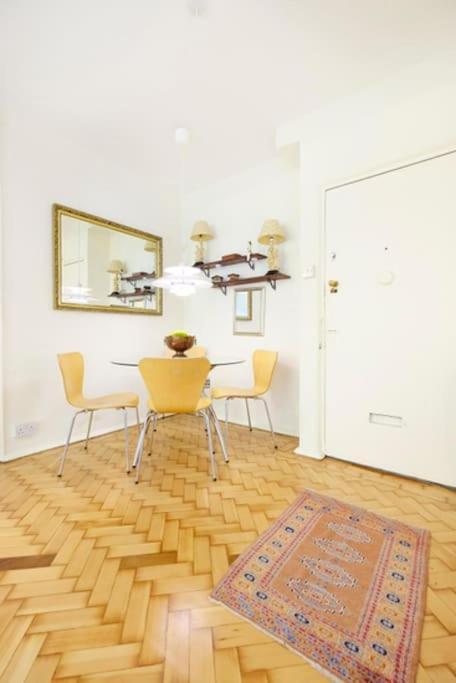Appartamento 2-bedroom Flat With Garden Near Regent's Park *