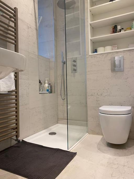 Appartamento 2-bedroom Flat With Garden Near Regent's Park *